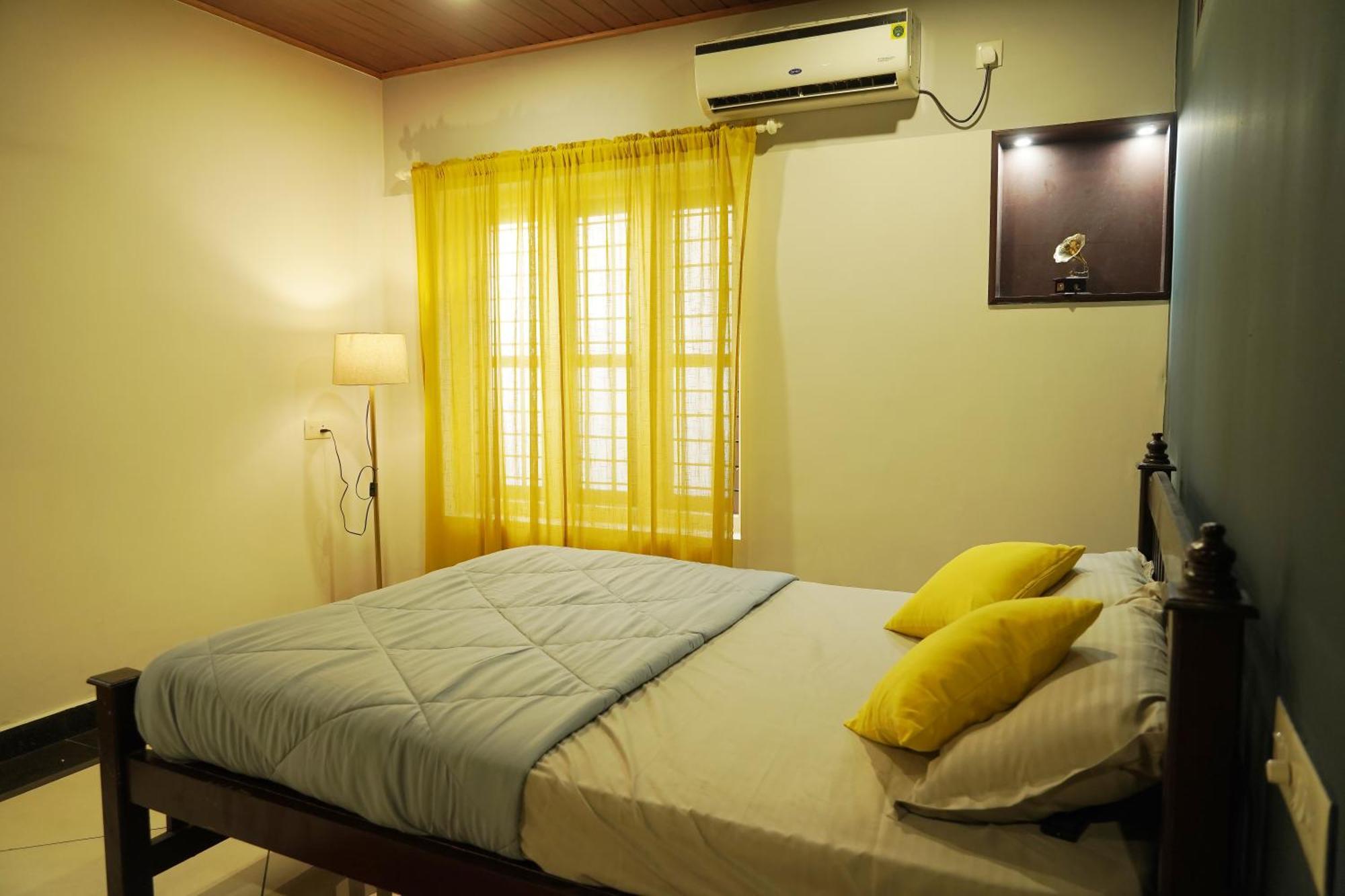 Orange Valley Town Residency 特里凡得琅 外观 照片