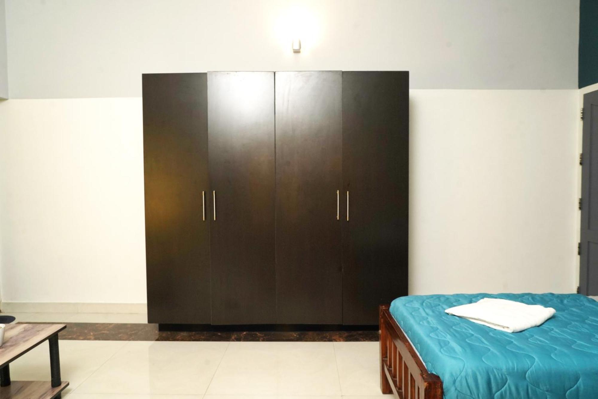 Orange Valley Town Residency 特里凡得琅 外观 照片